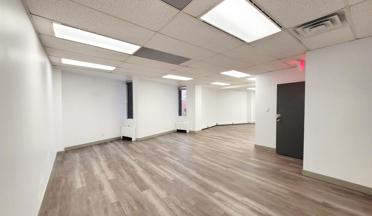 251112 - Office For Lease Unit 405 (3)