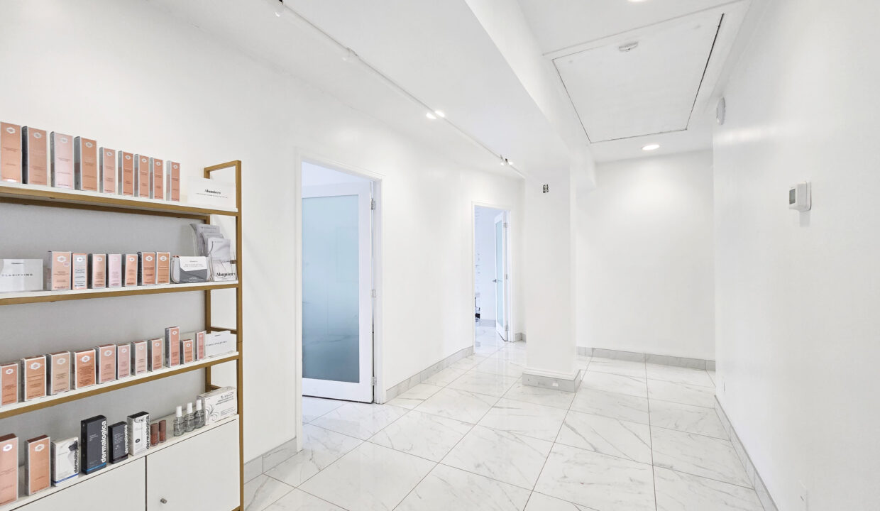 251117-Office-Space-For-Lease-3