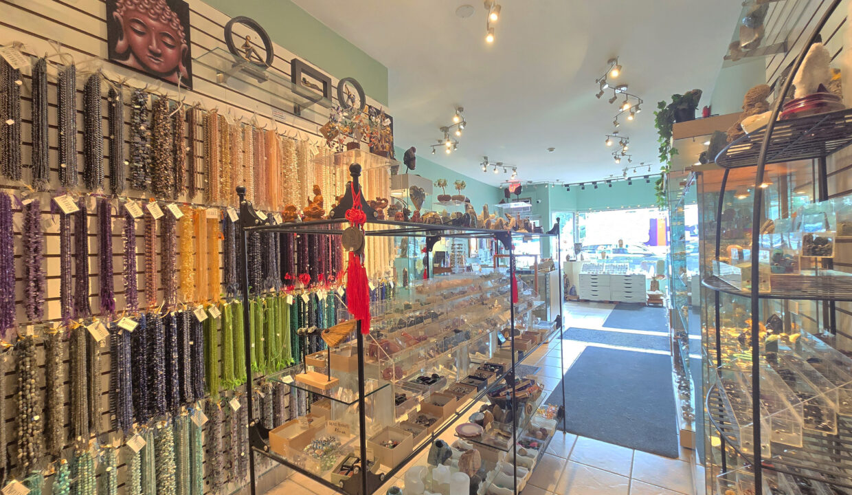 260827-Retail-Space-For-Lease-Wellington-(1)